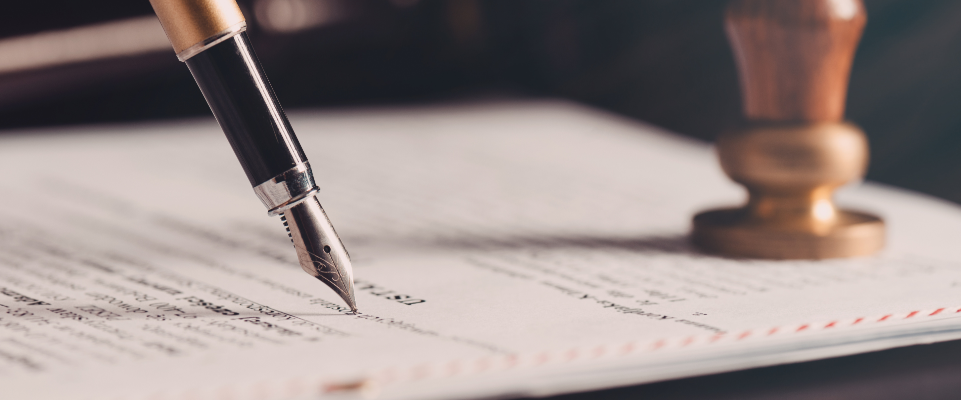Arrange Commercial Lease Signings With Mobile Notary Assistance for Business Properties